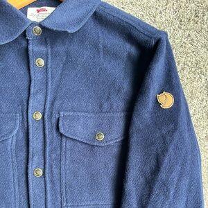 fjallraven canada shirt solid navy blue